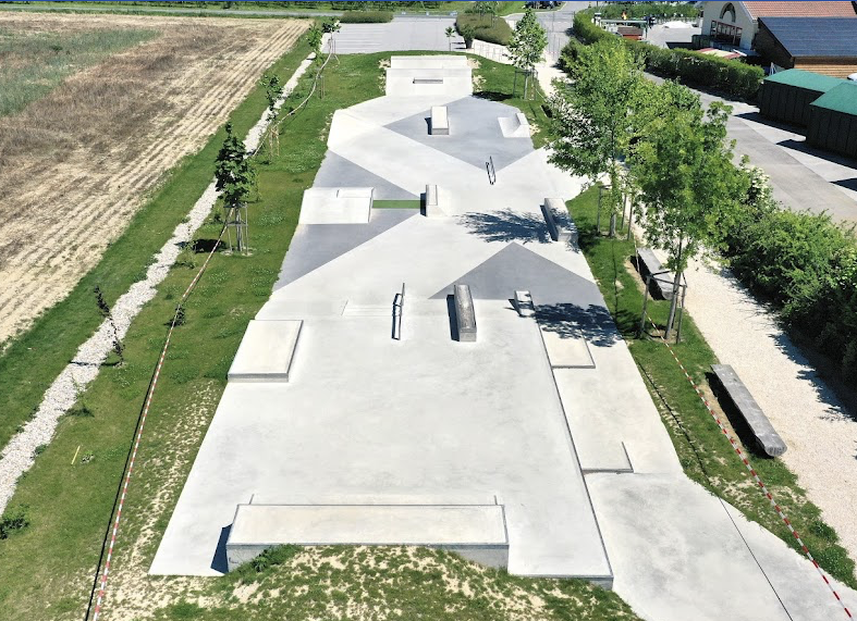 Mies skatepark